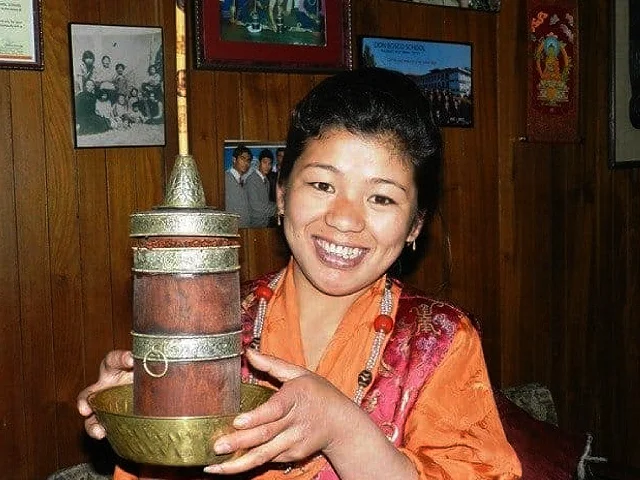 Sikkims traditionelles Hirse Bier „Chang“