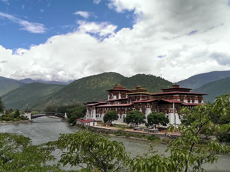 Bhutan Treking Tour Snowman Laya Image