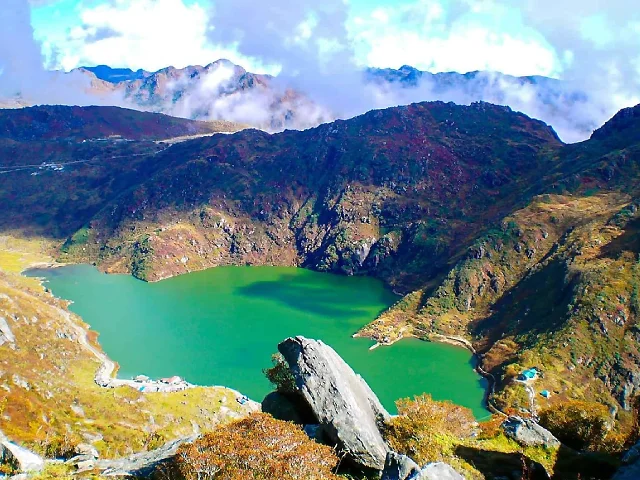 A Day Trip to Tsomgo Lake – Discover Sikkim’s Sacred Himalayan Gem
