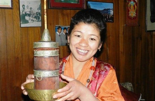 Blog Titelbild zu "Sikkims traditionelles Hirse Bier „Chang“"